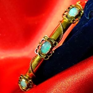 Magnificent 1960s 14kt Gold & Opal Bracelet